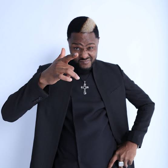 Joy is Coming crooner, Fido apologises for past behaviour